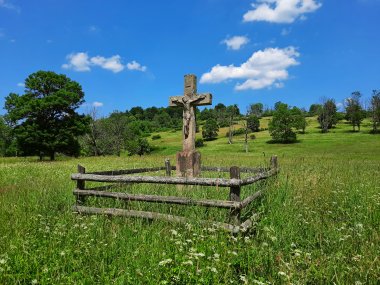 Krzyż przydrożny w Nieznajowej, fot. Agnieszka Cygan